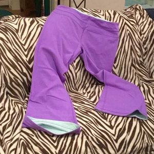 Lululemon reversible wide leg yoga pants